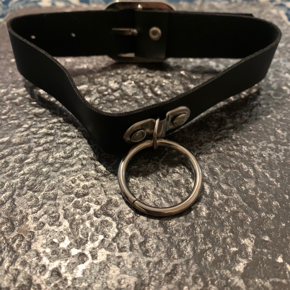 Black Faux Leather Choker w Ring Detail